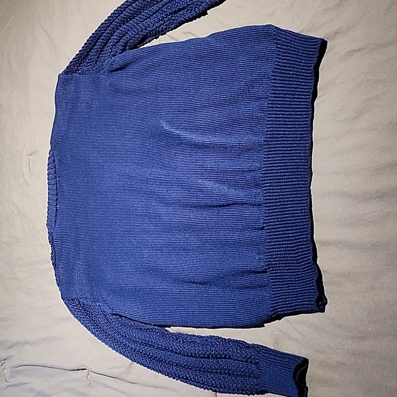 Womens sweater NWT - Picture 4 of 4